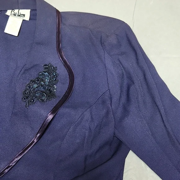 R.J. & Co. Blazer - Picture 4 of 13